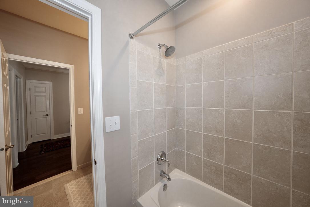 LISETER - Residential