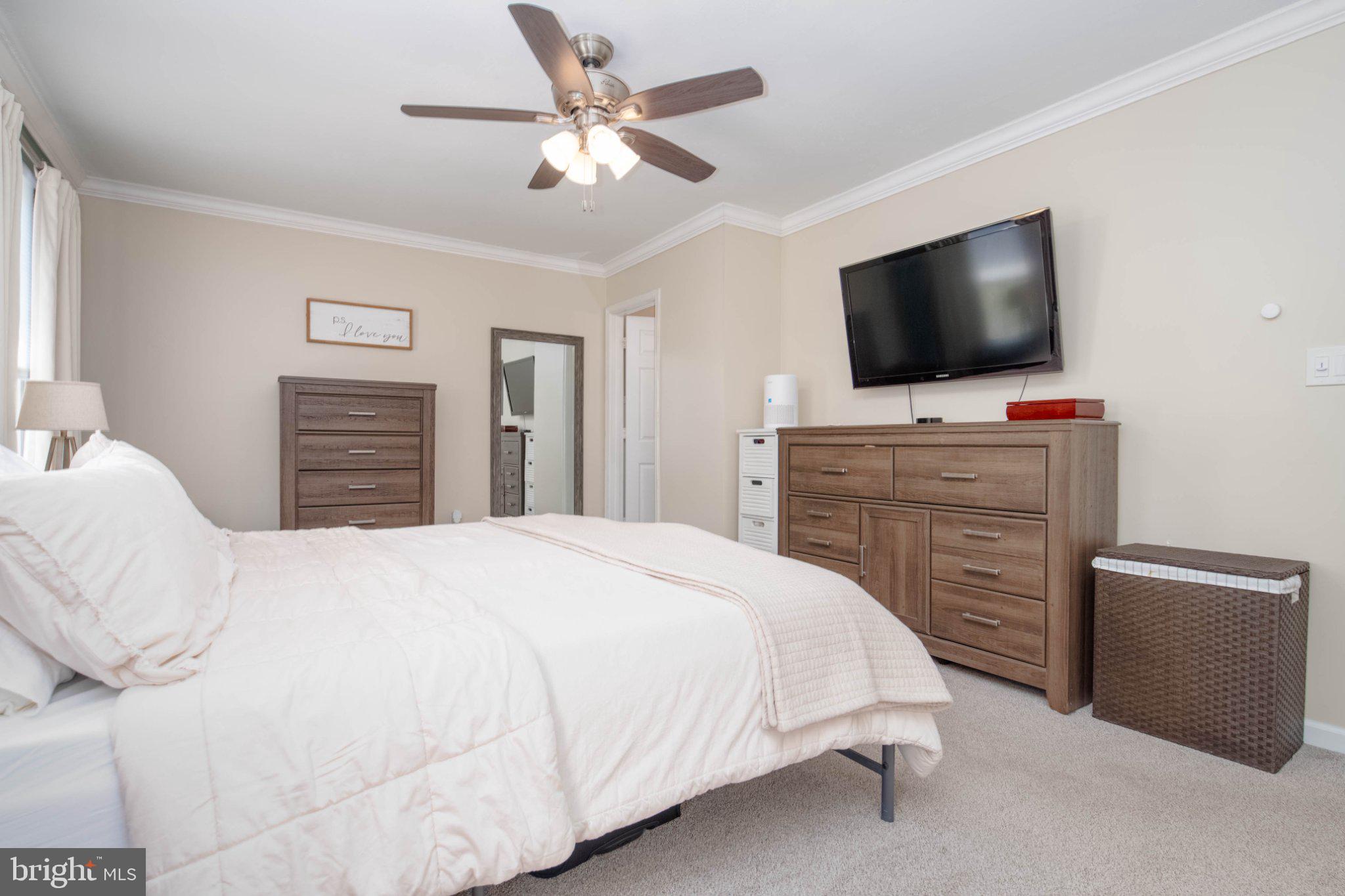 SINGER WOODS - Residential