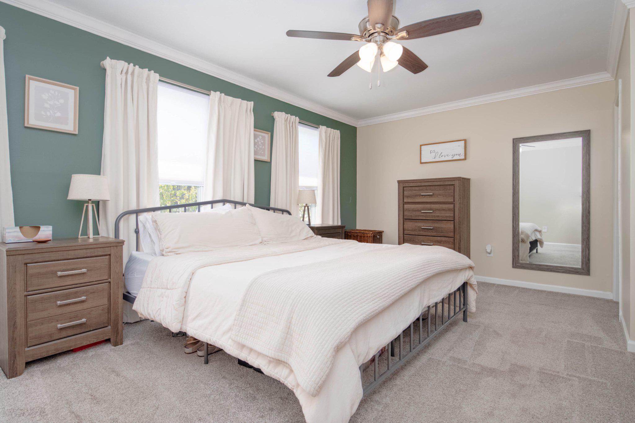 SINGER WOODS - Residential