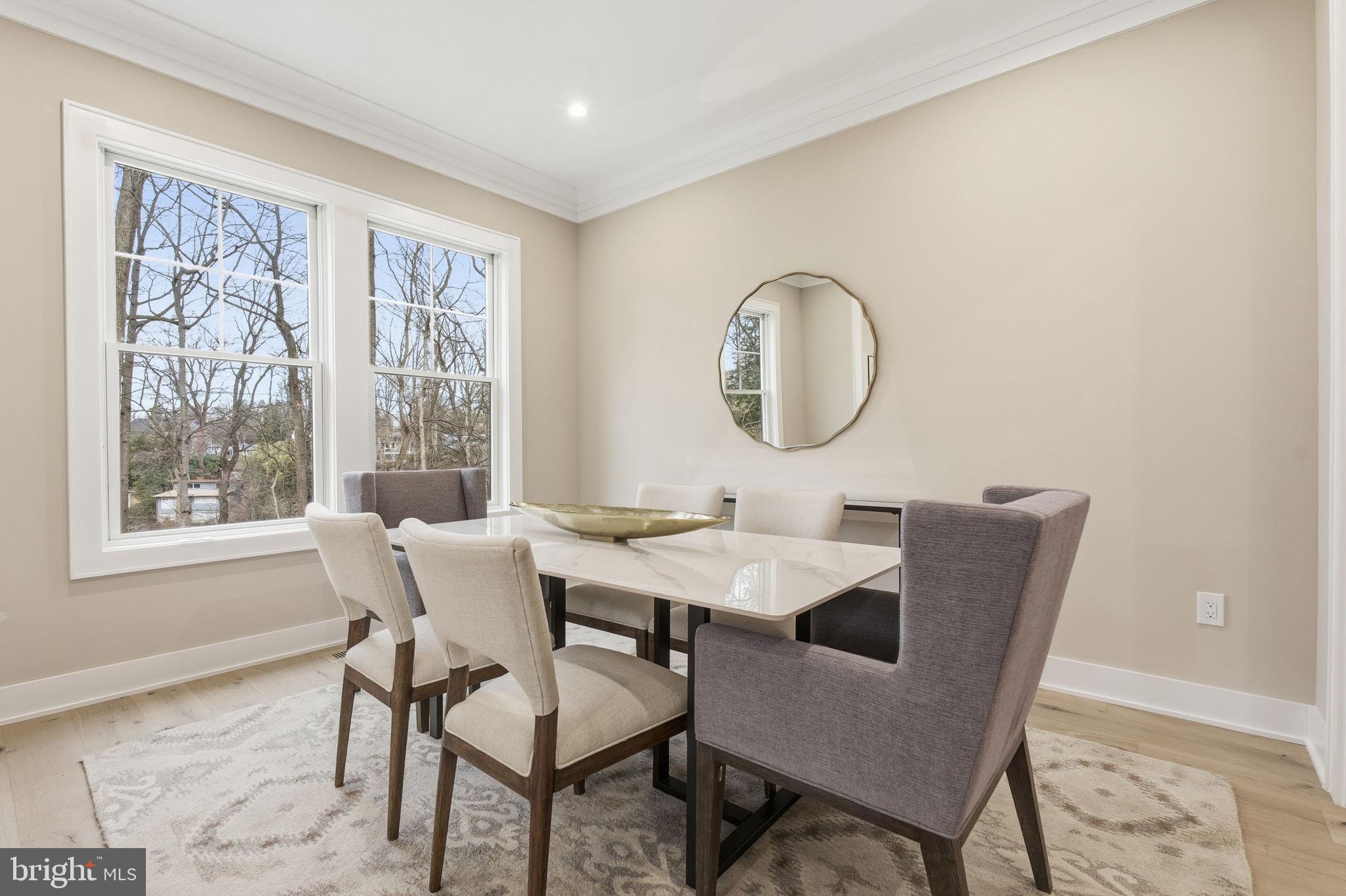 ROCK CREEK PALISADES - Residential