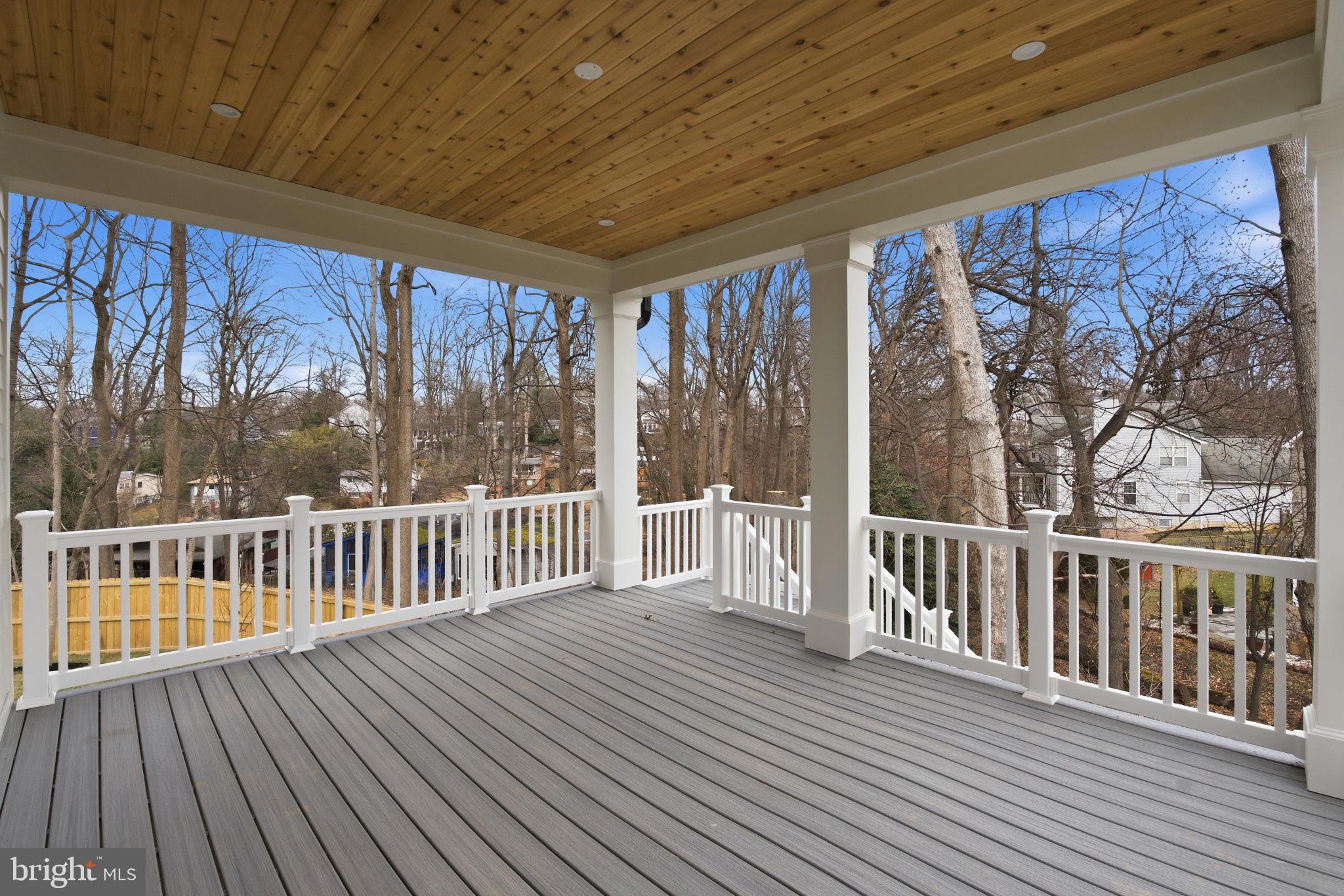 ROCK CREEK PALISADES - Residential