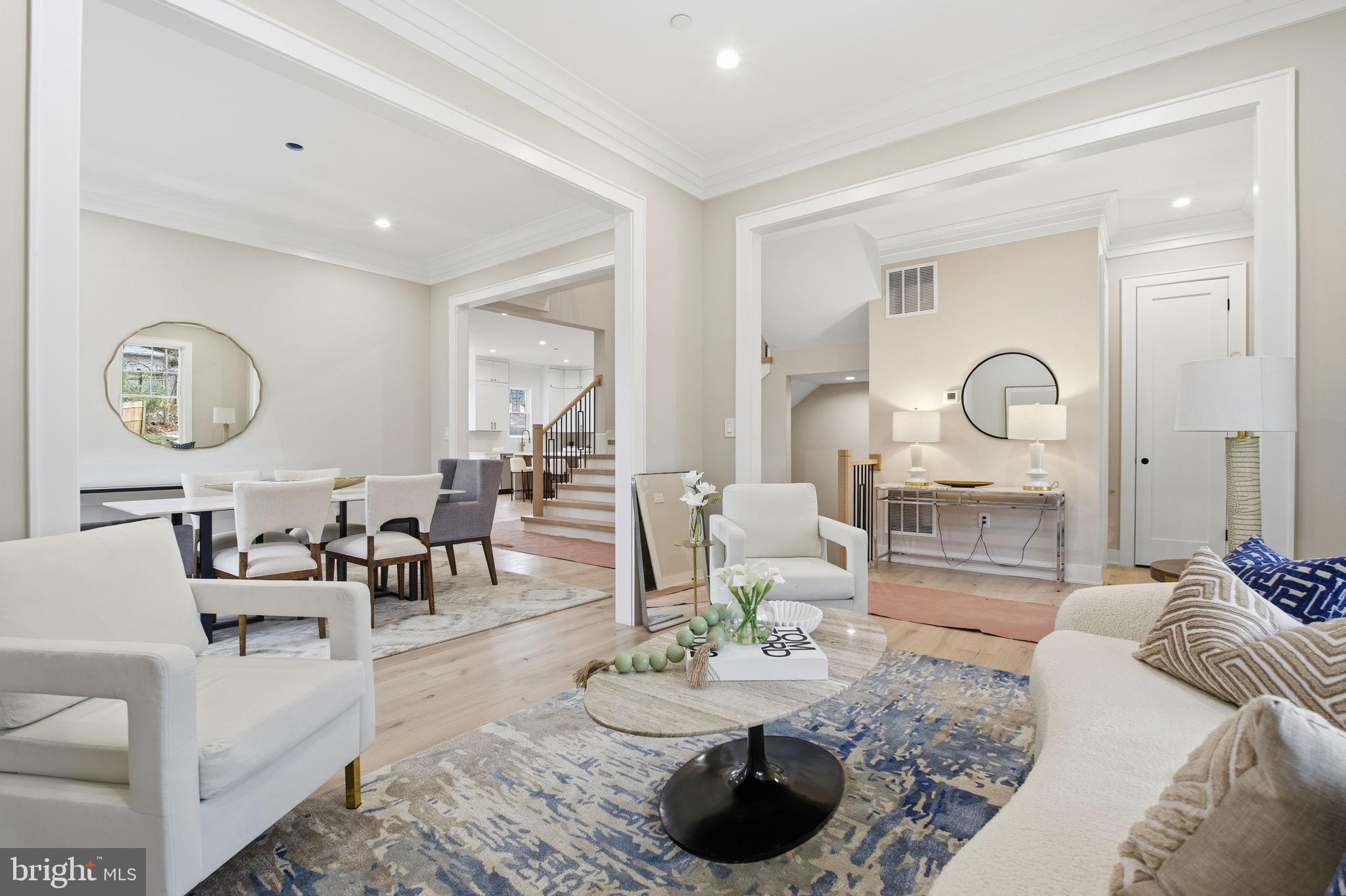 ROCK CREEK PALISADES - Residential