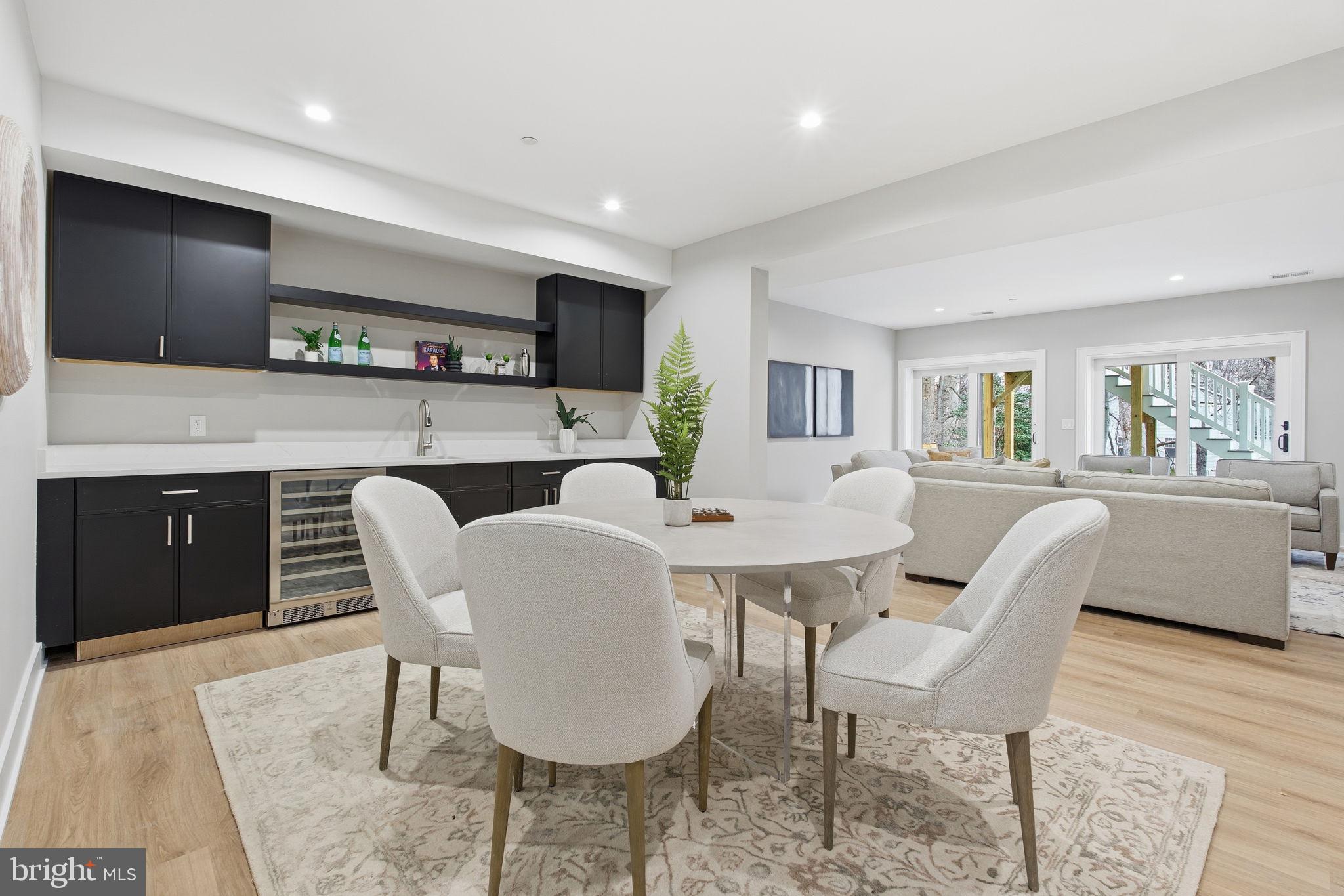 ROCK CREEK PALISADES - Residential