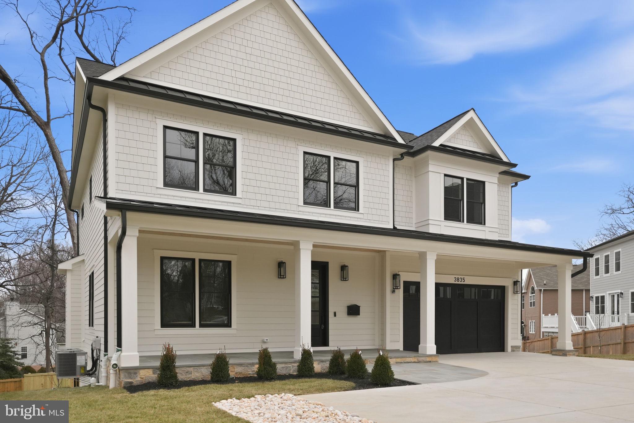 ROCK CREEK PALISADES - Residential