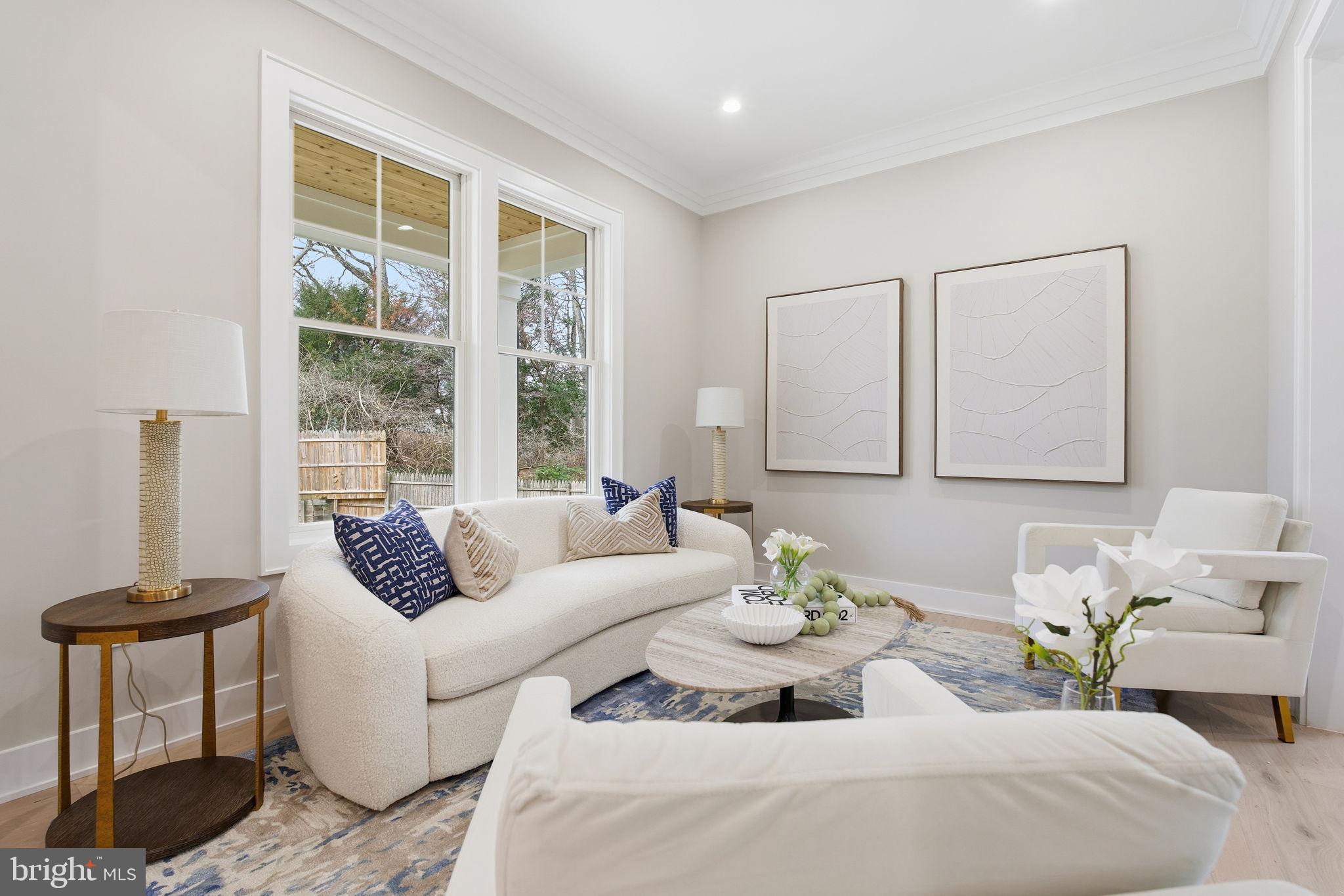 3835 LAWRENCE AVENUE