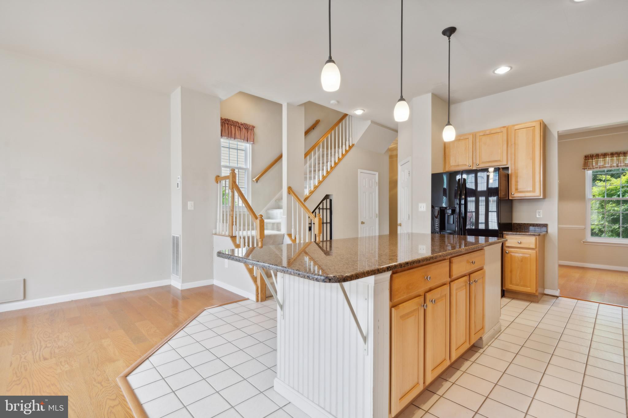 SOUTH RIDING - Residential