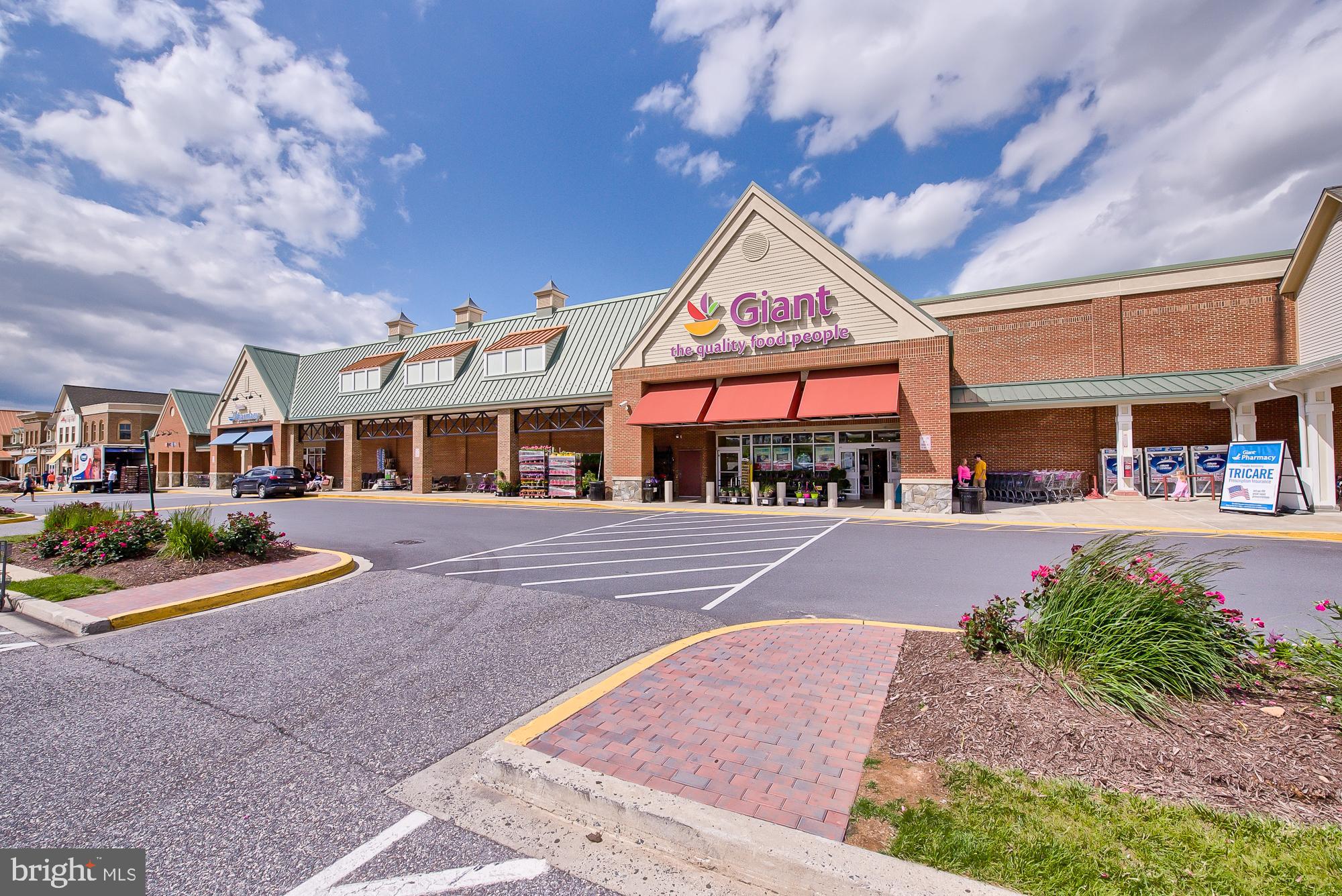 URBANA HIGHLANDS - Residential