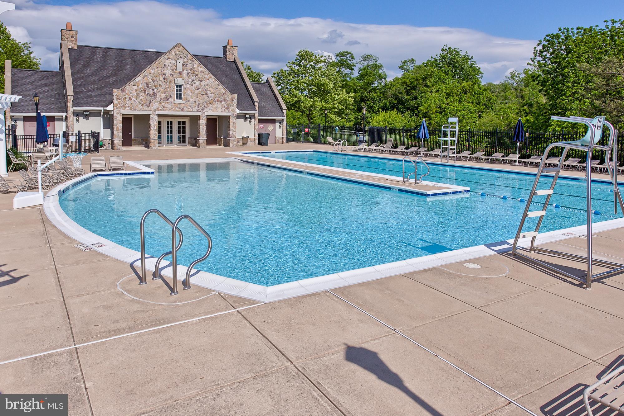 URBANA HIGHLANDS - Residential