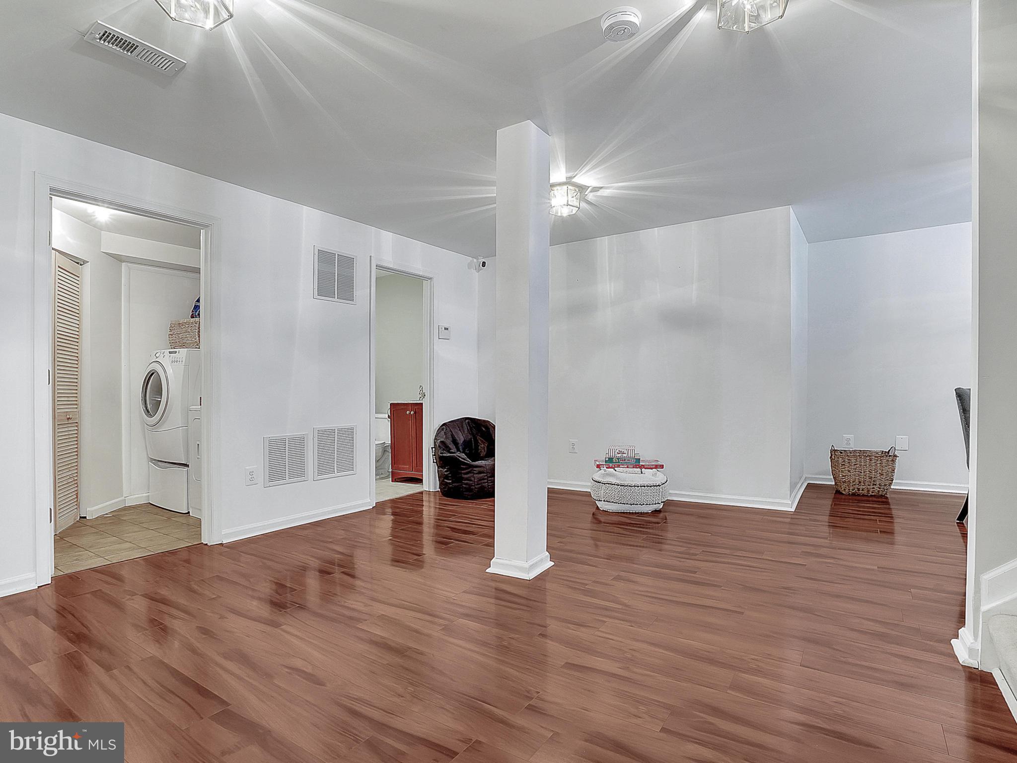 URBANA HIGHLANDS - Residential