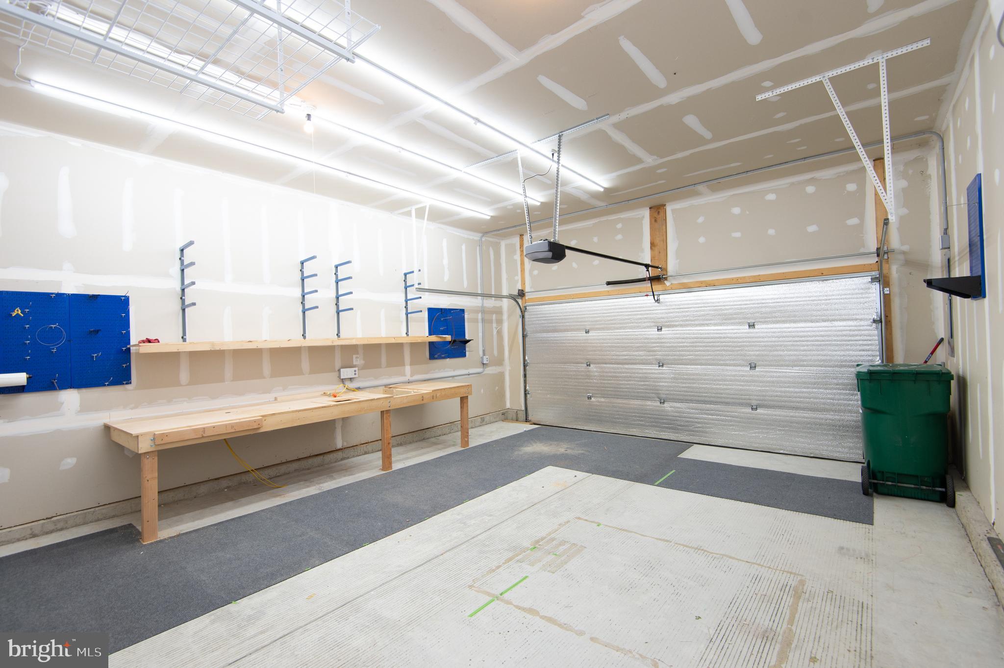 LONG BOAT ESTATES - Residential