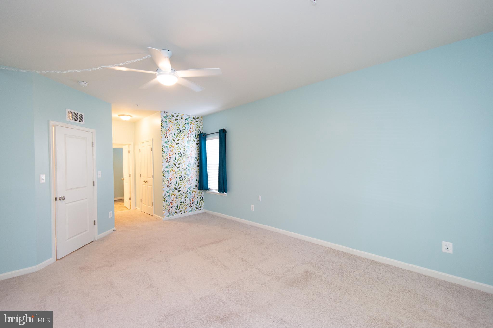 LONG BOAT ESTATES - Residential