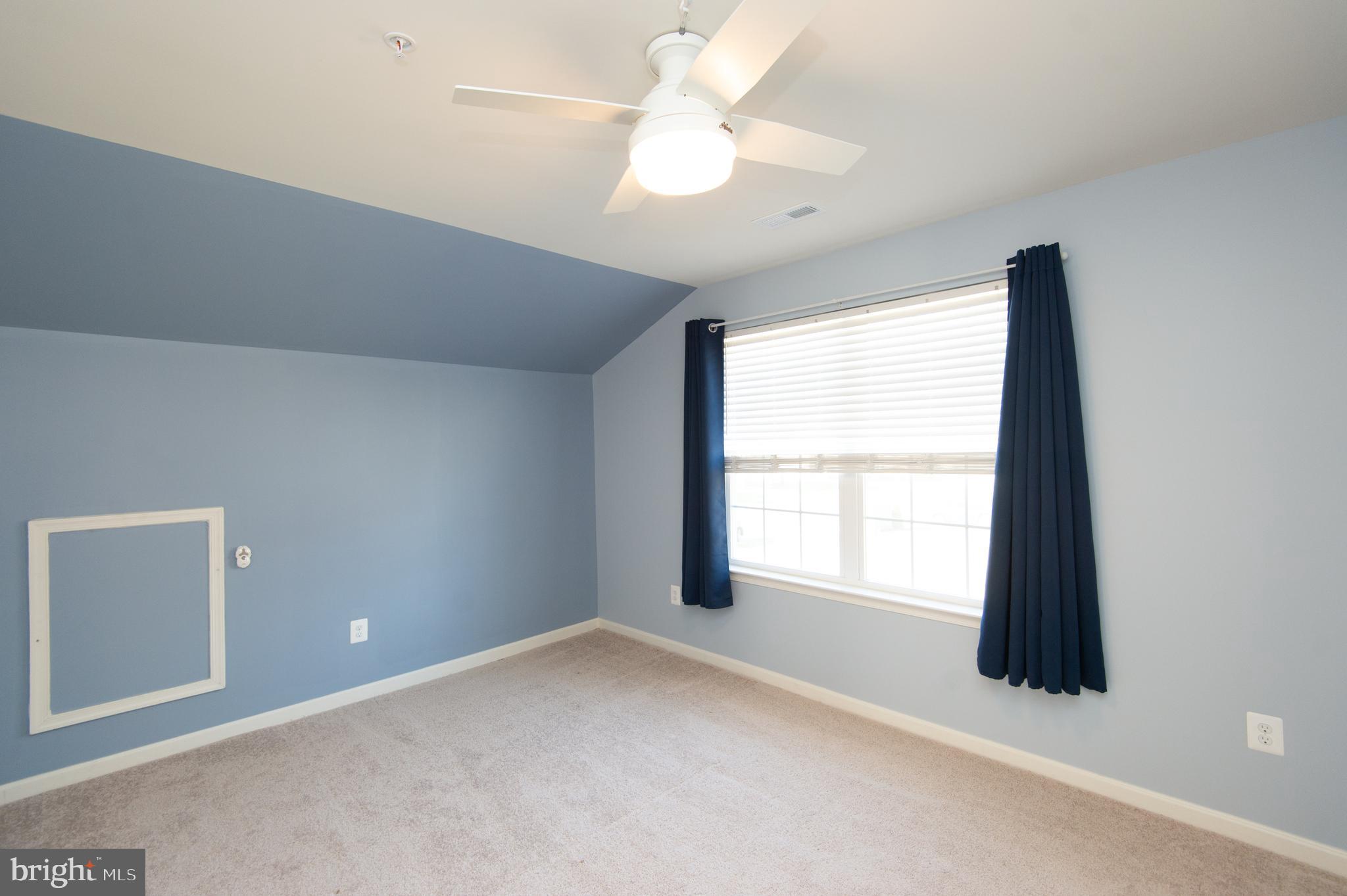 LONG BOAT ESTATES - Residential