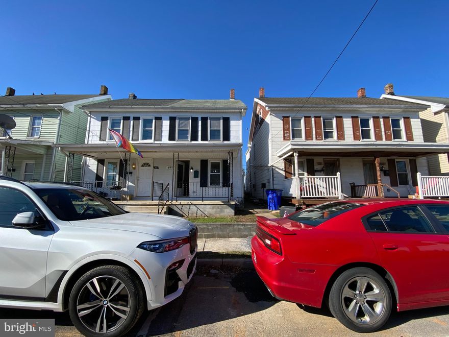 Beautiful renovated move-in-ready! Completely upgraded 3 bed 2 baths home, New water heater, gas furnace and HVAC. Stunning kitchen includes granite counter tops, stainless steel appliances with plenty of cabinets.
*Main level features Living room, dinning room, kitchen, laundry room, full bath and a  fenced patio.
*The upper level has 3 bedrooms with new carpet and full bathroom. 
Property is well positioned within minutes of major commuter routes downtown Hagerstown and the historic Maryland Theatre, fine dining, and shopping. 
Located in the City of Hagerstown buyer may qualify for down payment/closing cost incentives. 
Schedule your showing today!