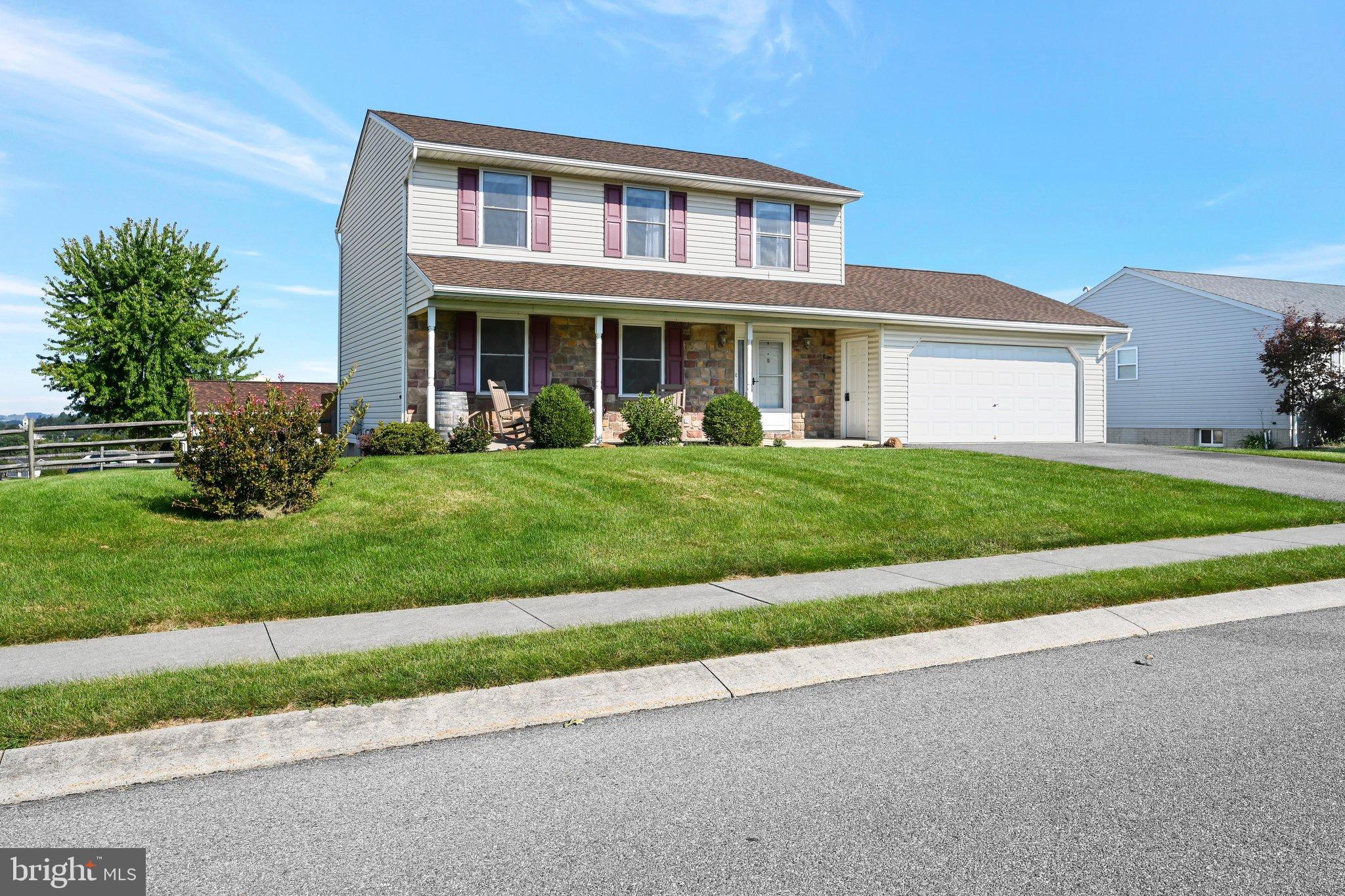 2 EAGLE VIEW DRIVE