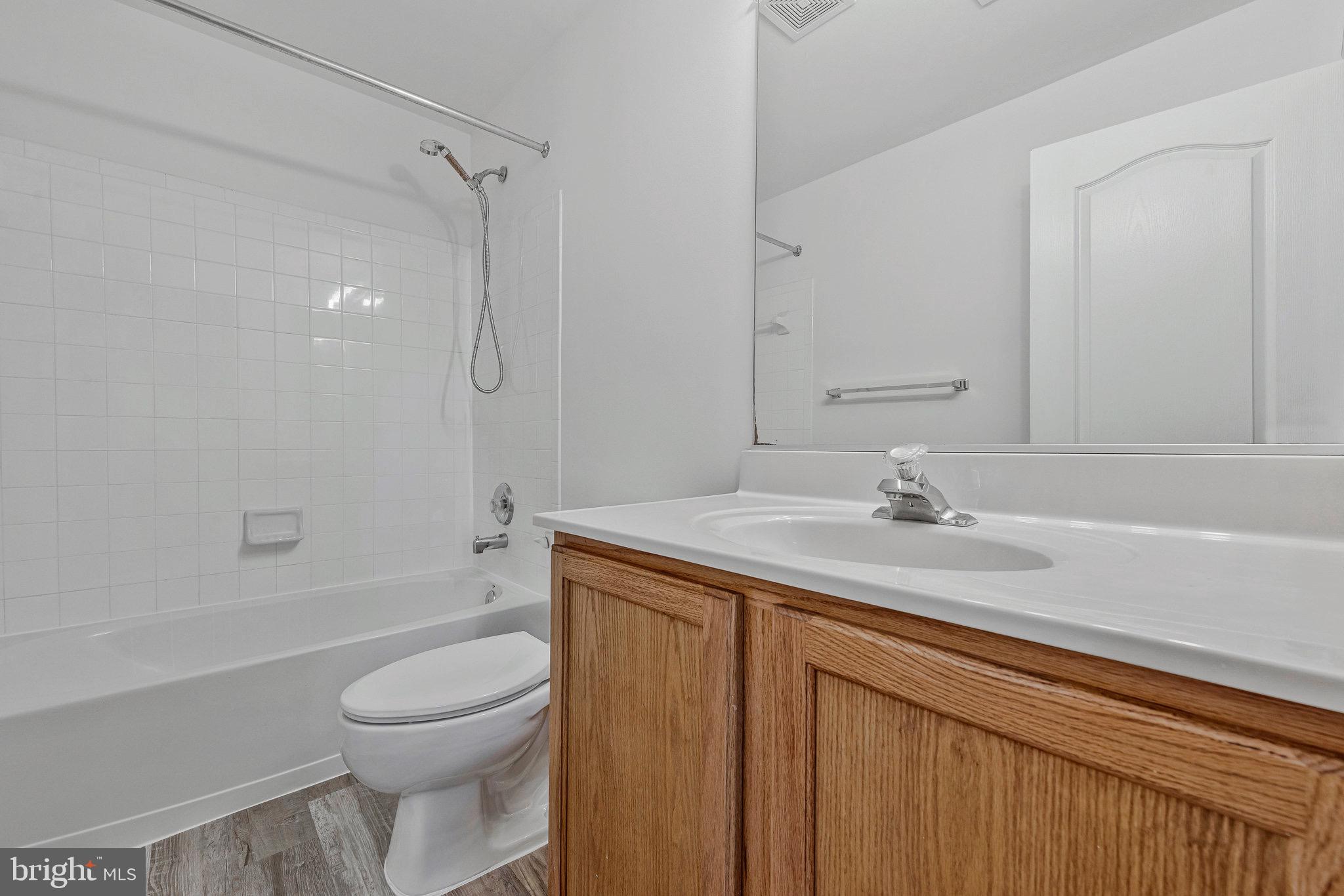 SUMMERFIELD AT RIVER HILL - Residential