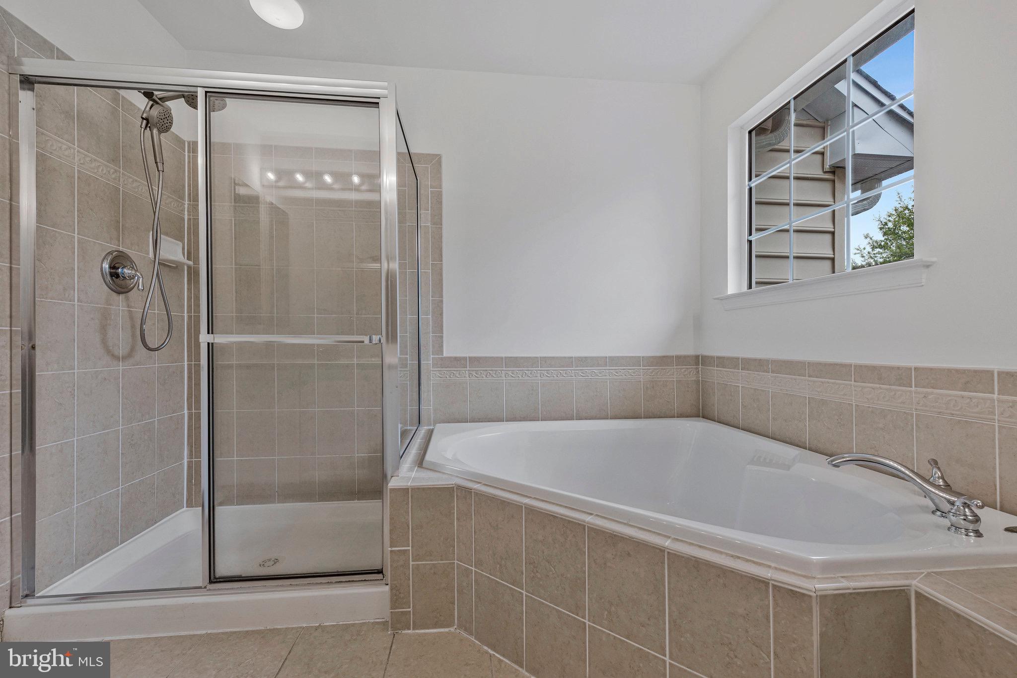 SUMMERFIELD AT RIVER HILL - Residential