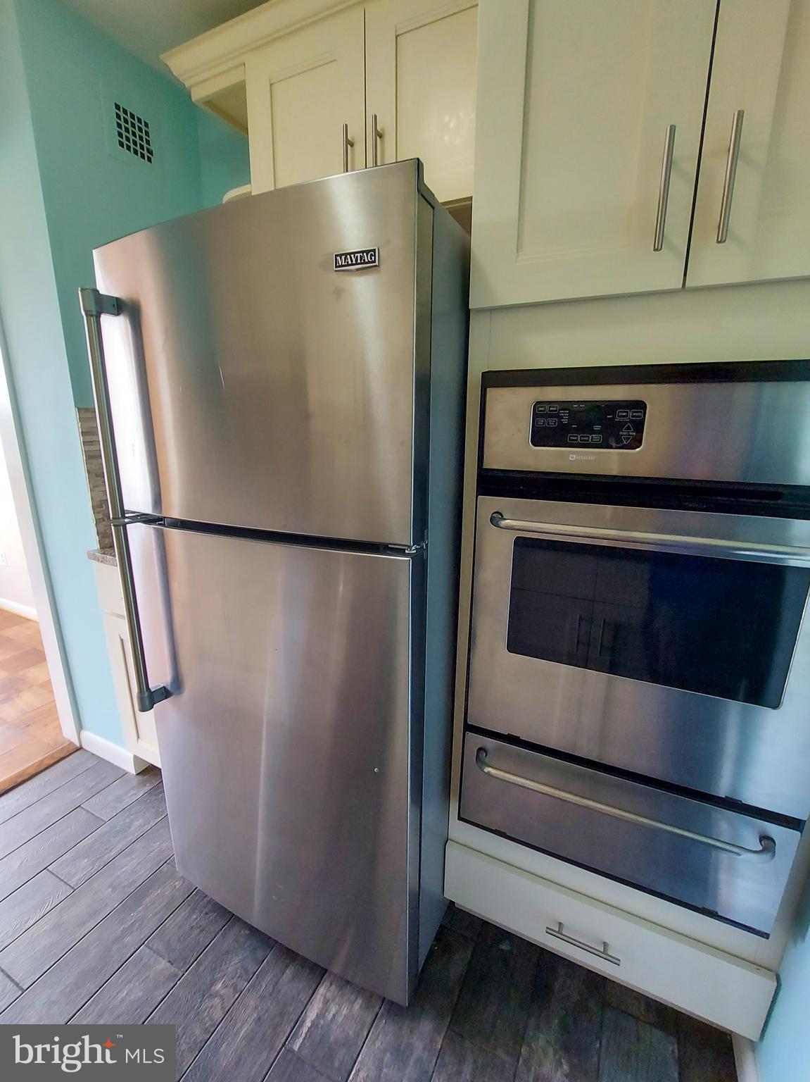 GROSVENOR PARK - Residential Lease