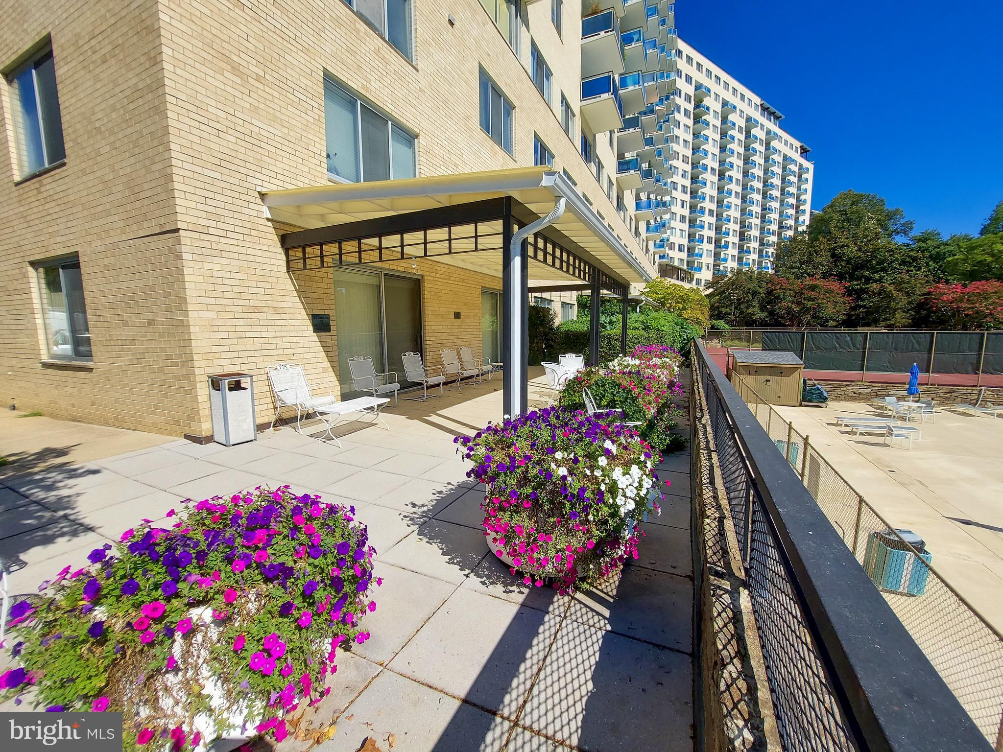 GROSVENOR PARK - Residential Lease