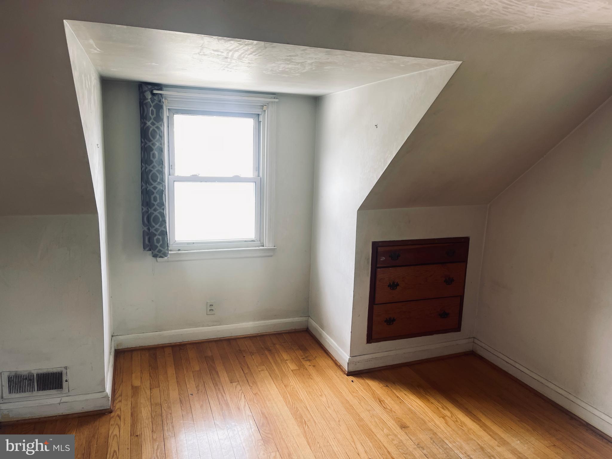 MILFORD GARDENS - Residential