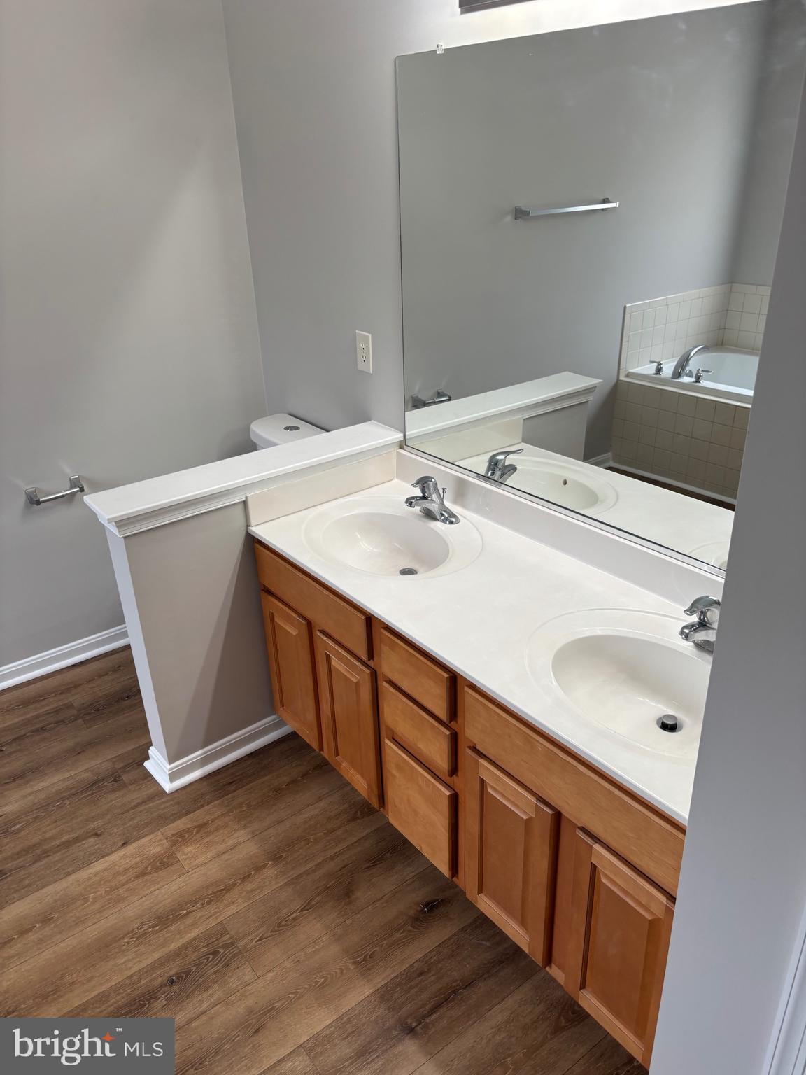 BAY RIDGE ESTATES - Residential Lease