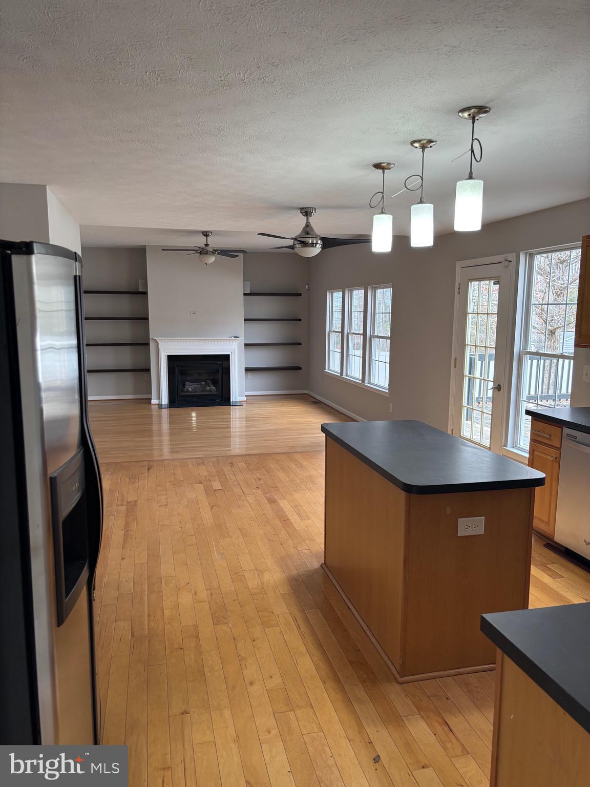 BAY RIDGE ESTATES - Residential Lease