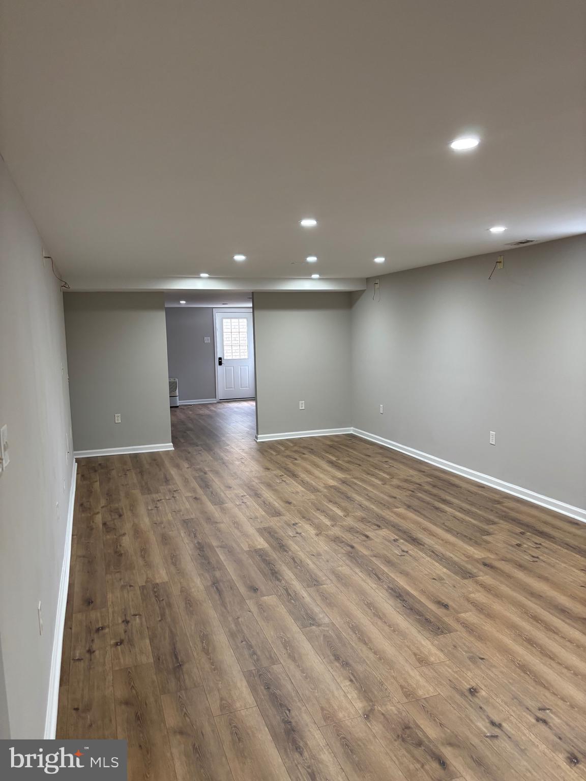 BAY RIDGE ESTATES - Residential Lease