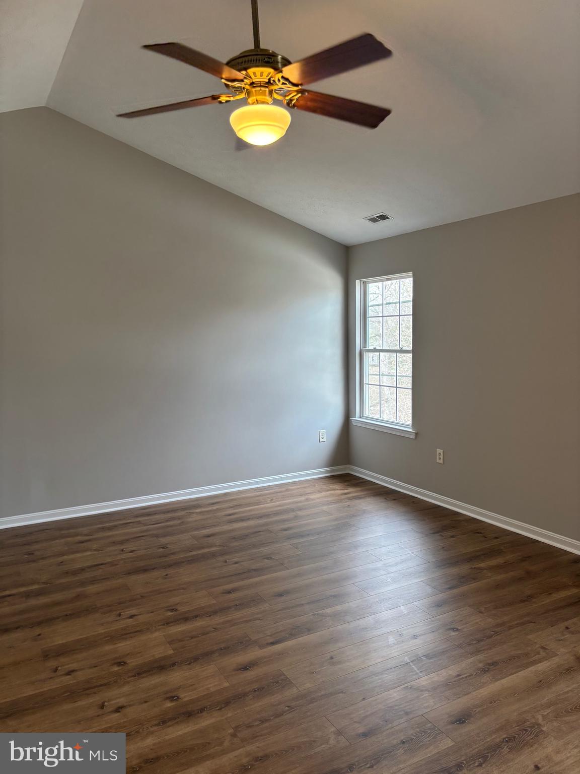 BAY RIDGE ESTATES - Residential Lease