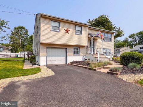 4 BERNARD DRIVE MORRISVILLE PA 19067