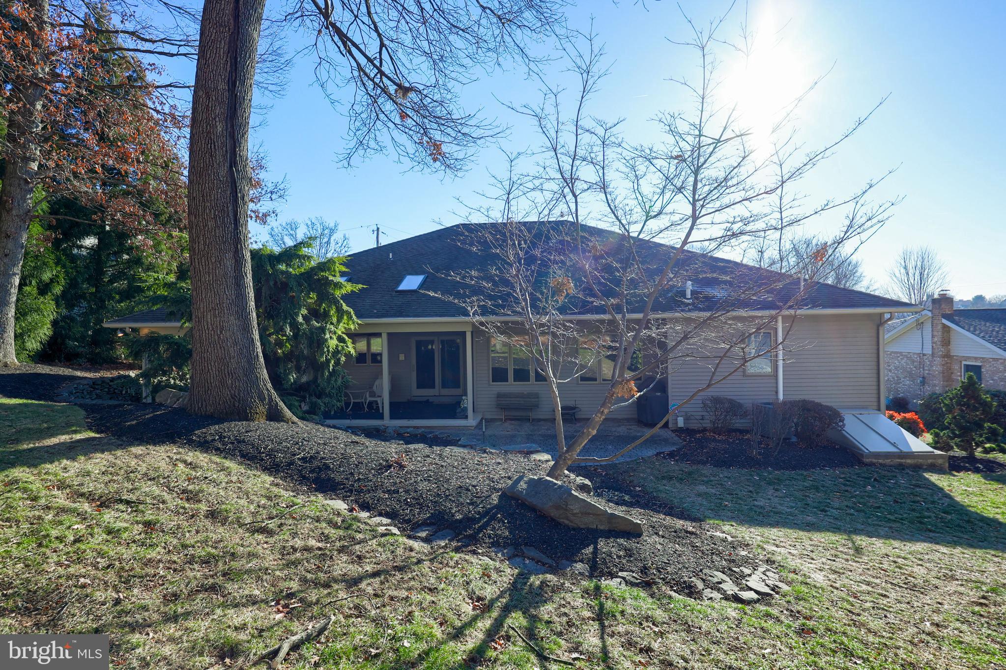 YORK TWP - Residential