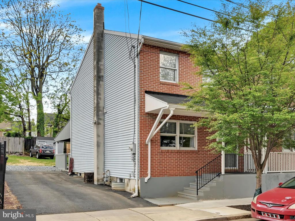 Photo of 537 NORTH ST, LANCASTER, PA 17602 (MLS # PALA2034888)