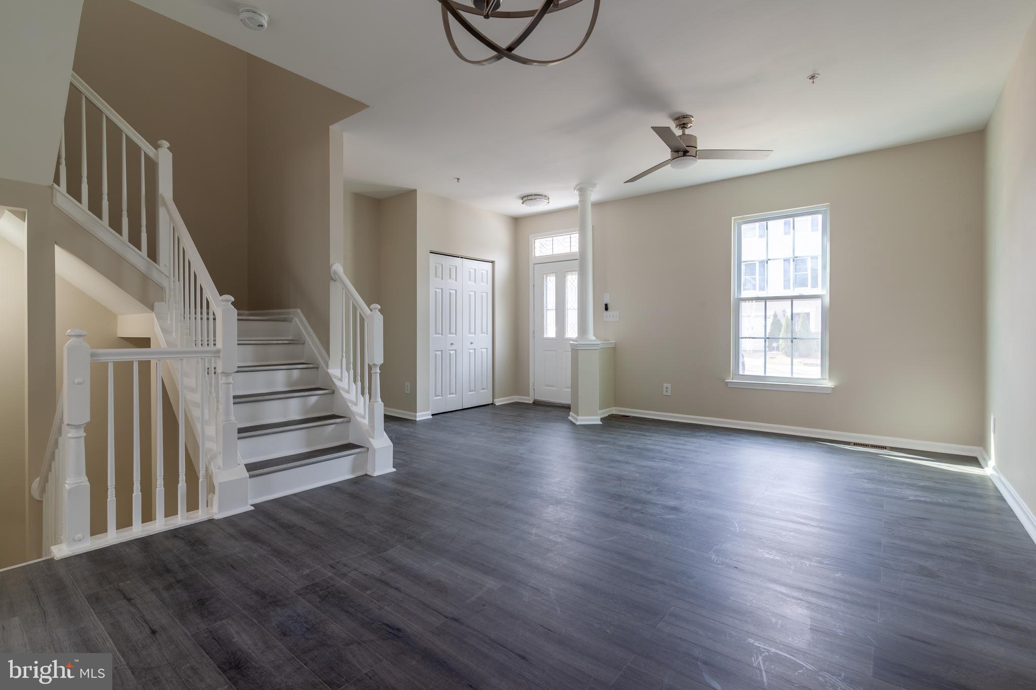 WATERS LANDING - Residential