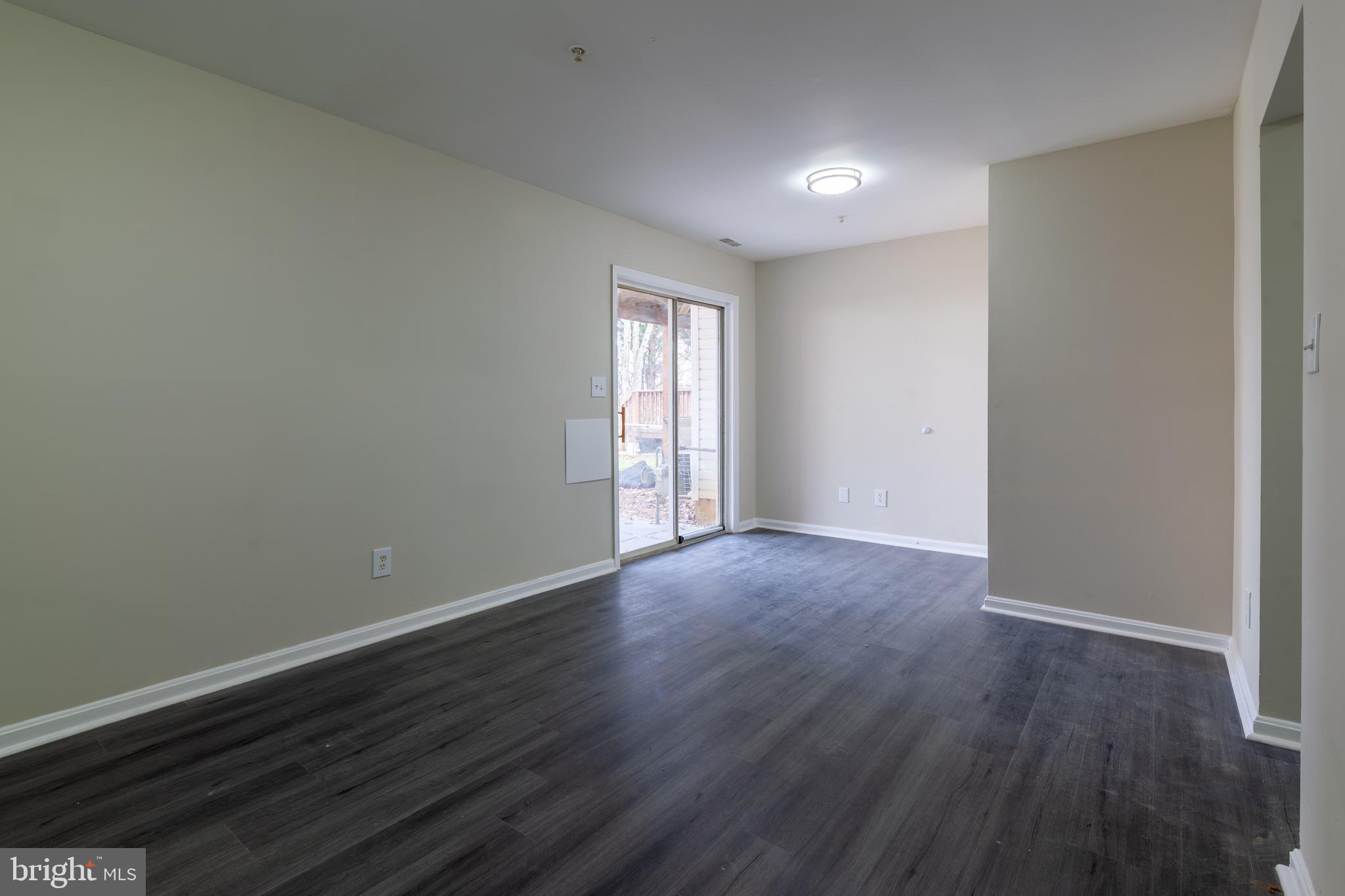 WATERS LANDING - Residential