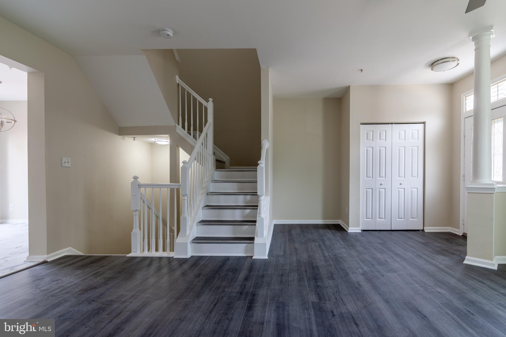 WATERS LANDING - Residential