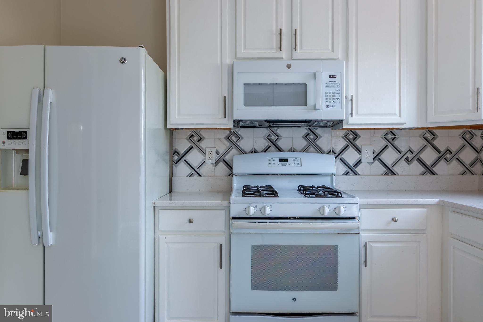 WATERS LANDING - Residential