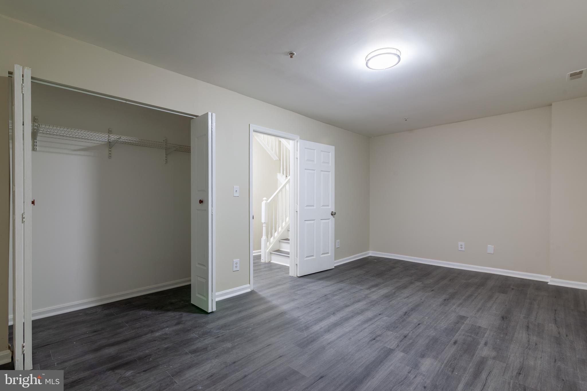 WATERS LANDING - Residential