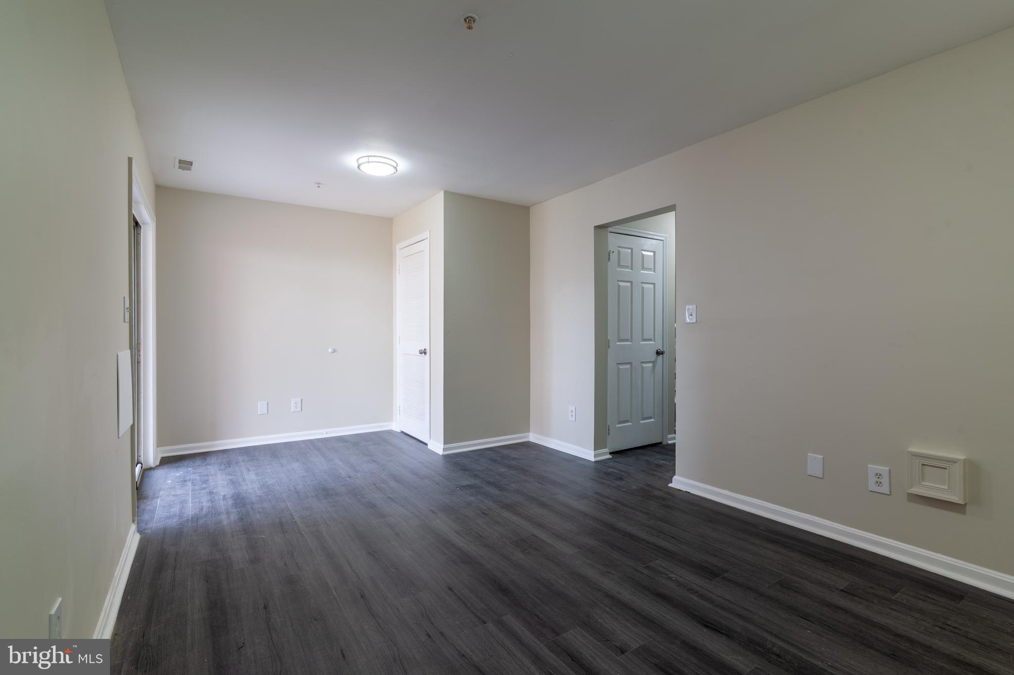 WATERS LANDING - Residential