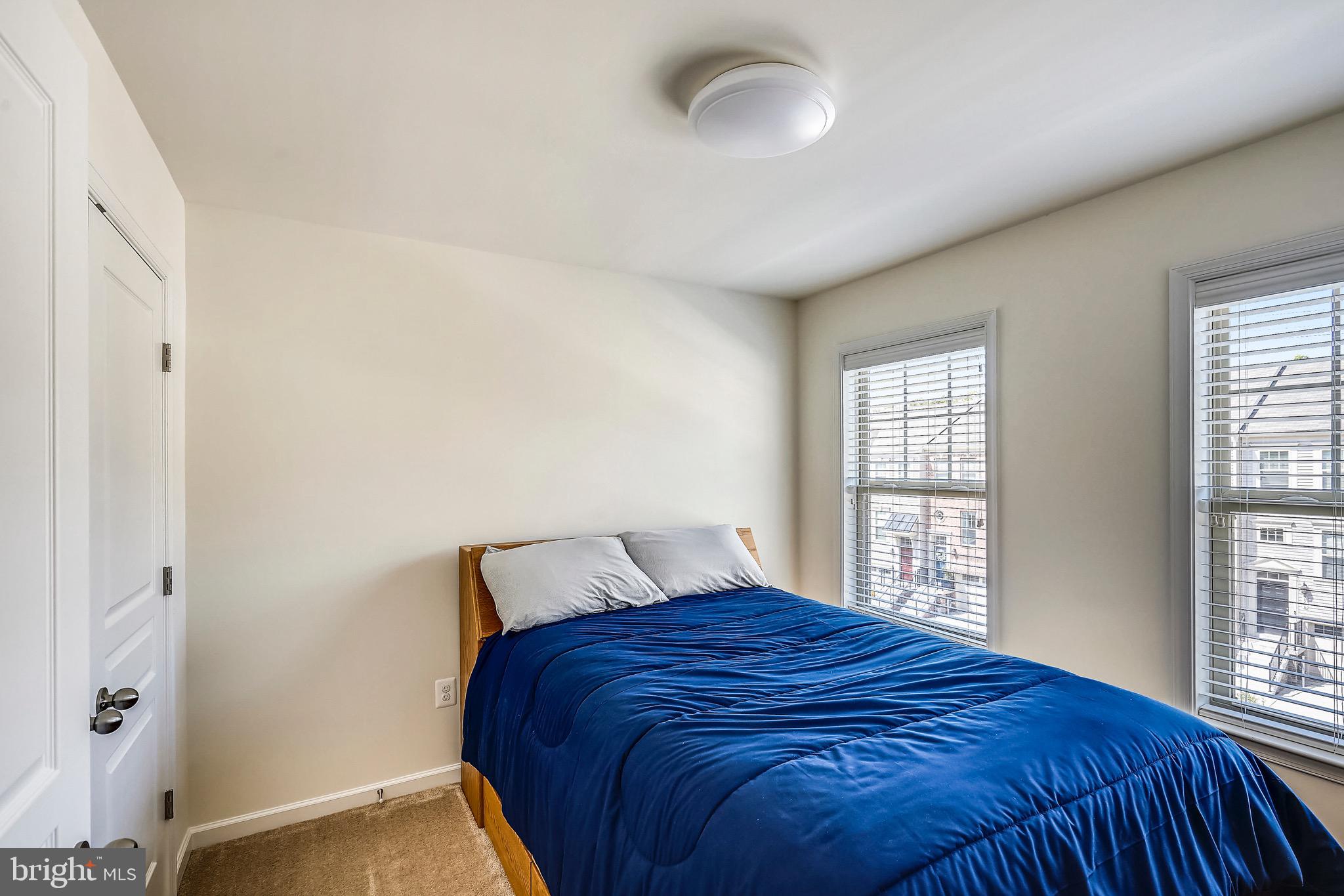 HOLLY RIDGE - Residential Lease