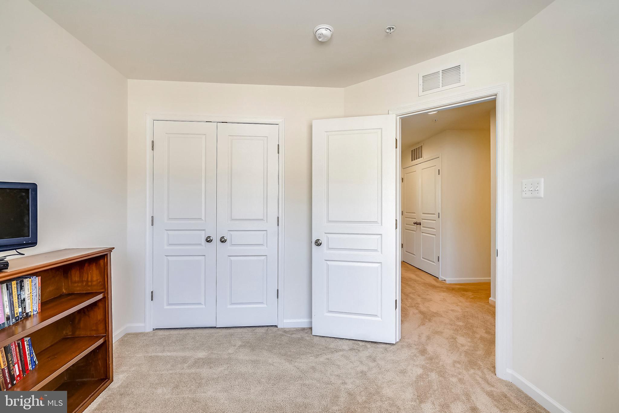 HOLLY RIDGE - Residential Lease