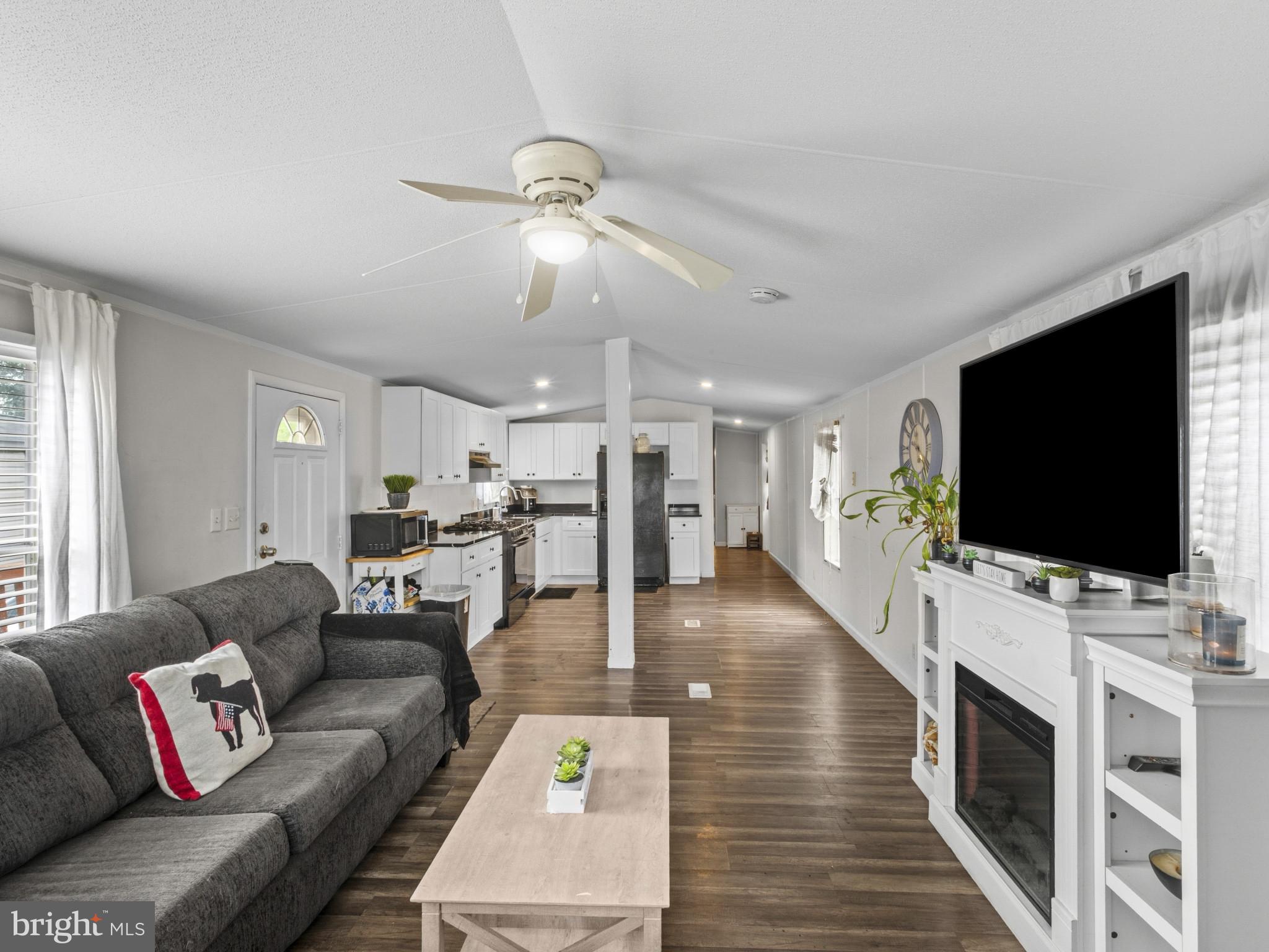 30 CHESAPEAKE MOBILE CT