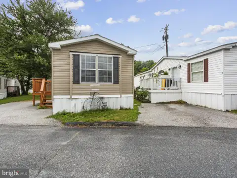 MLS: MDAA2150938