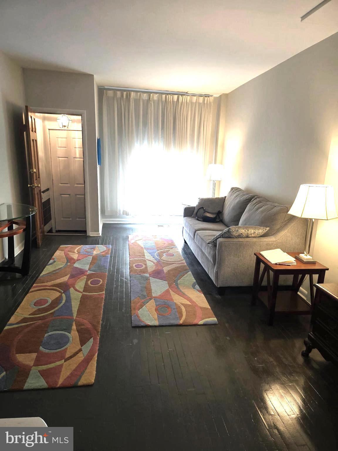 GREEKTOWN - Residential