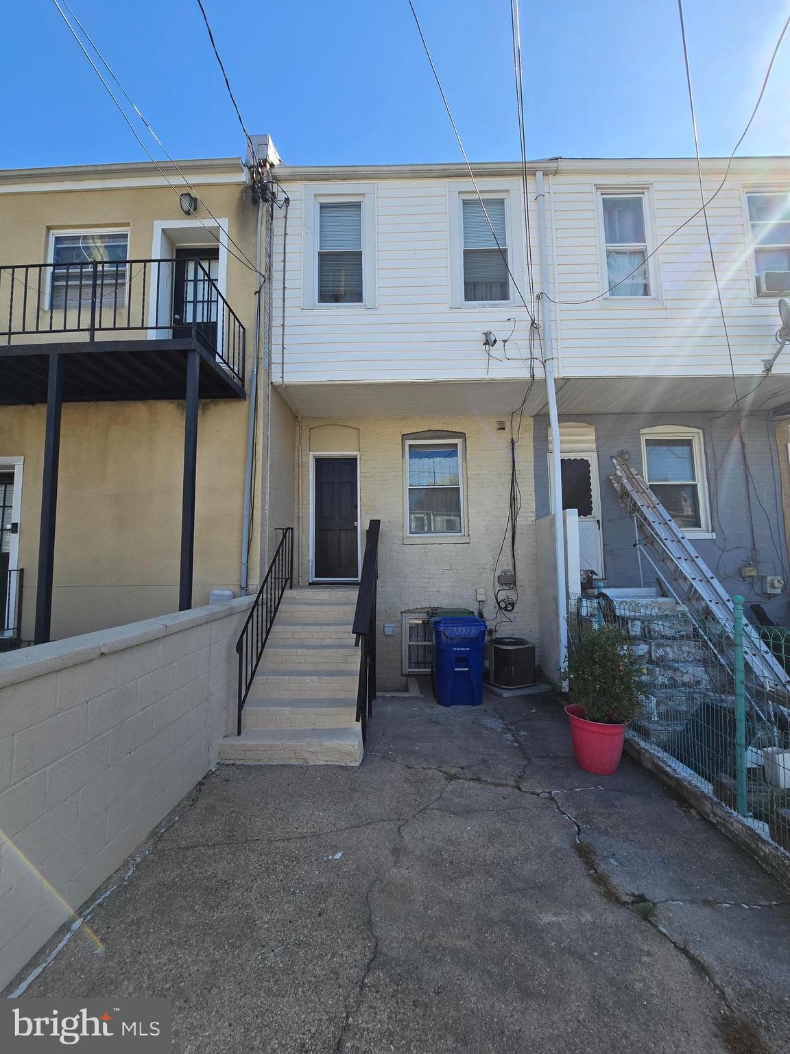 GREEKTOWN - Residential