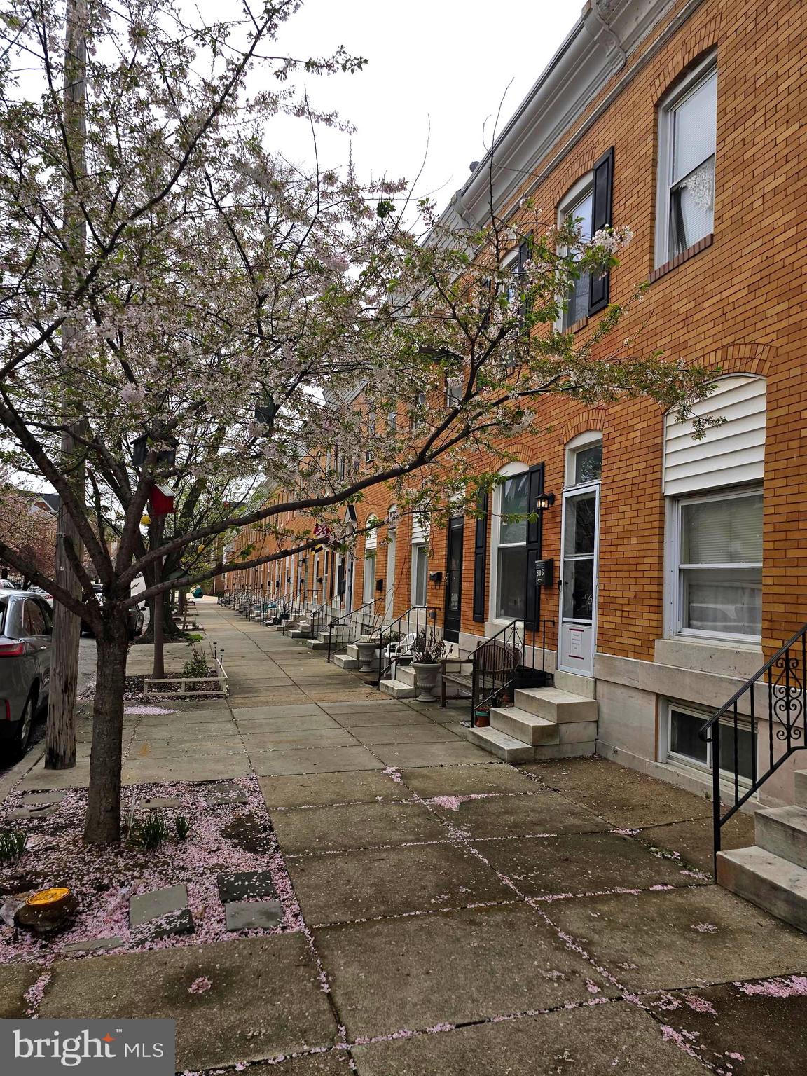 GREEKTOWN - Residential