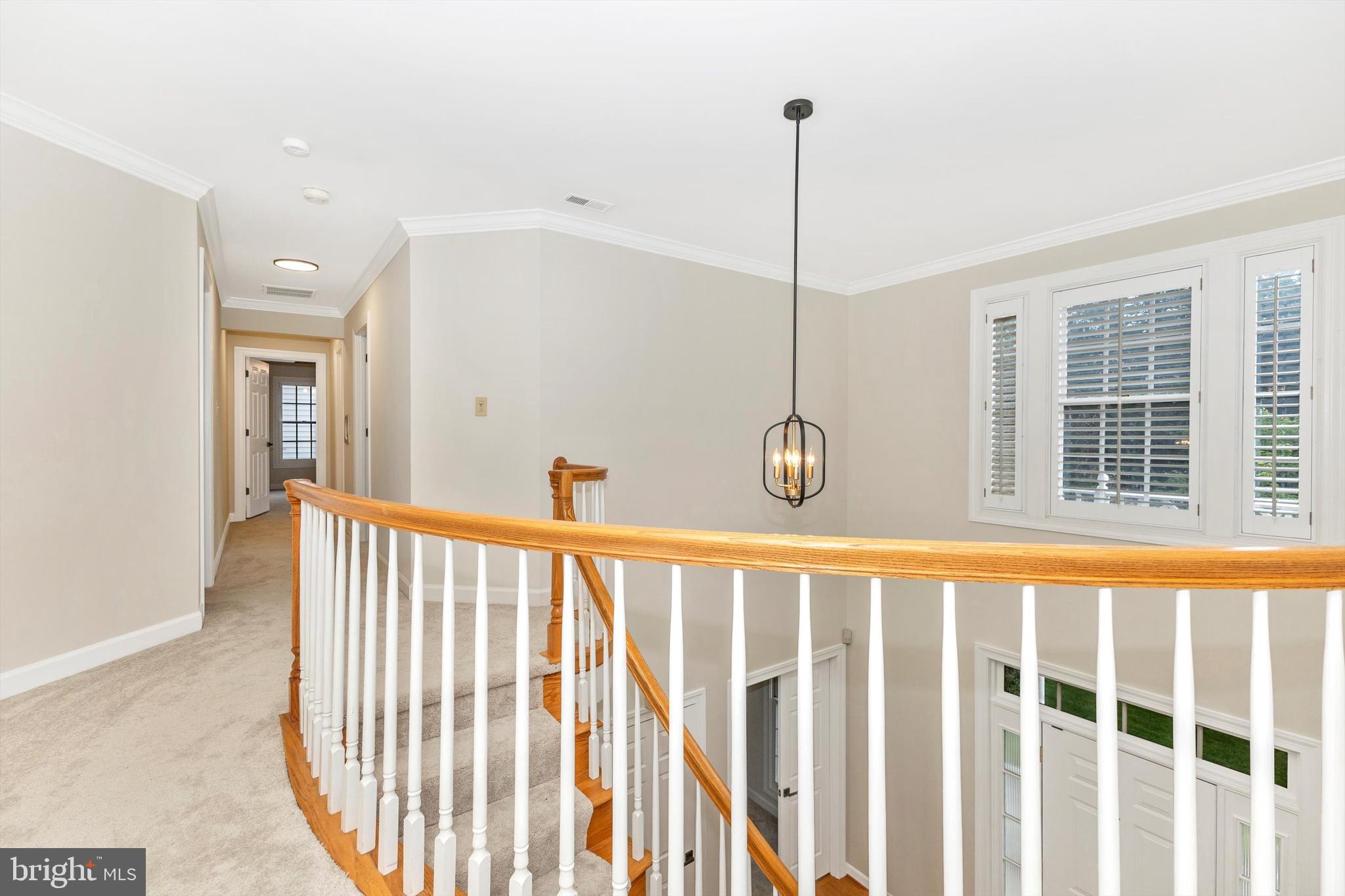 QUINCE ORCHARD KNOLLS - Residential