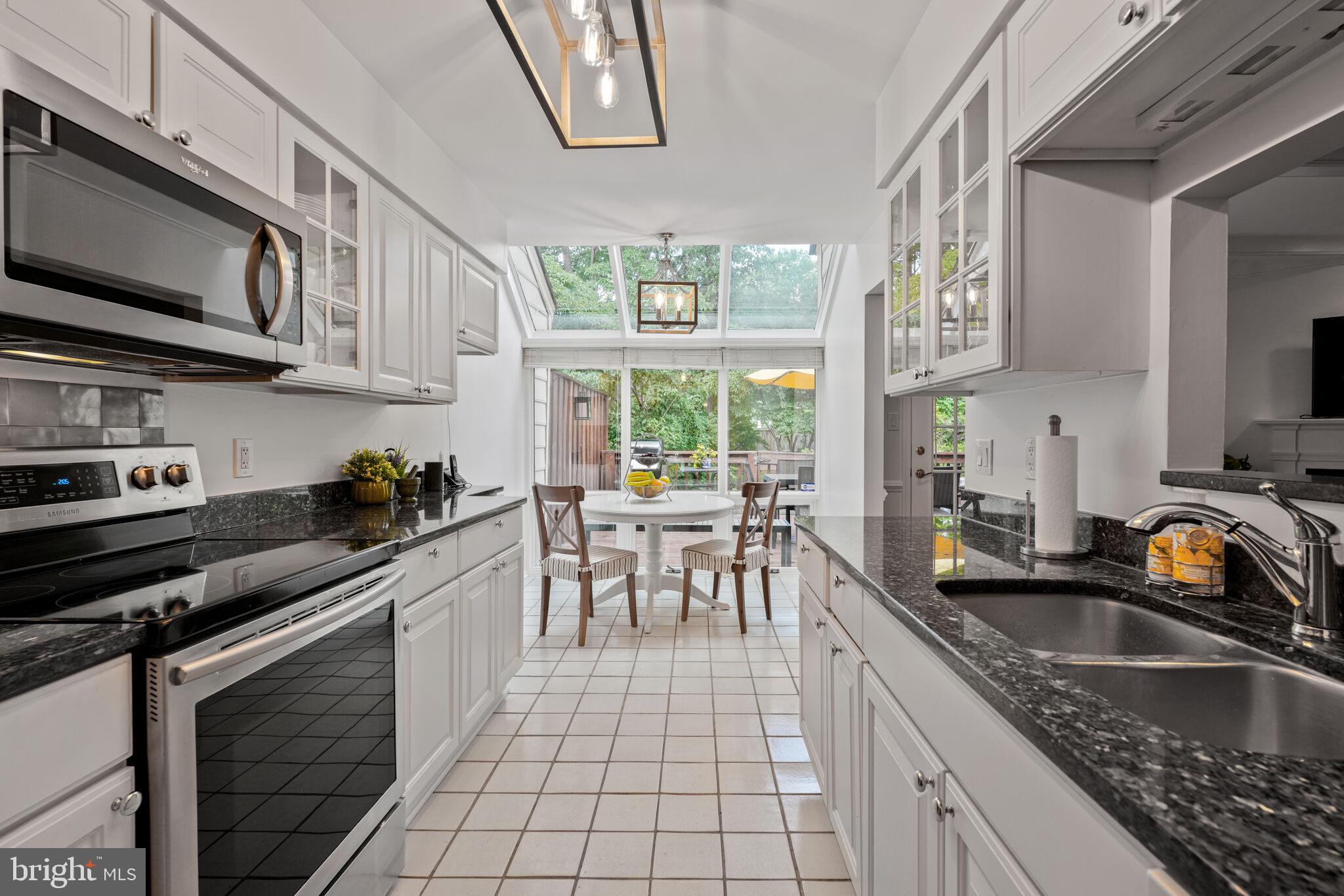 TUCKERMAN STATION - Residential