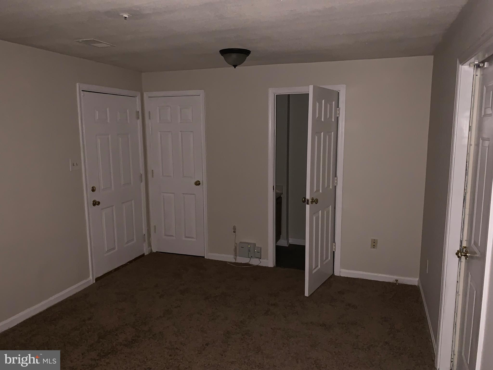 BRINKLEY PARK TOWN - Residential