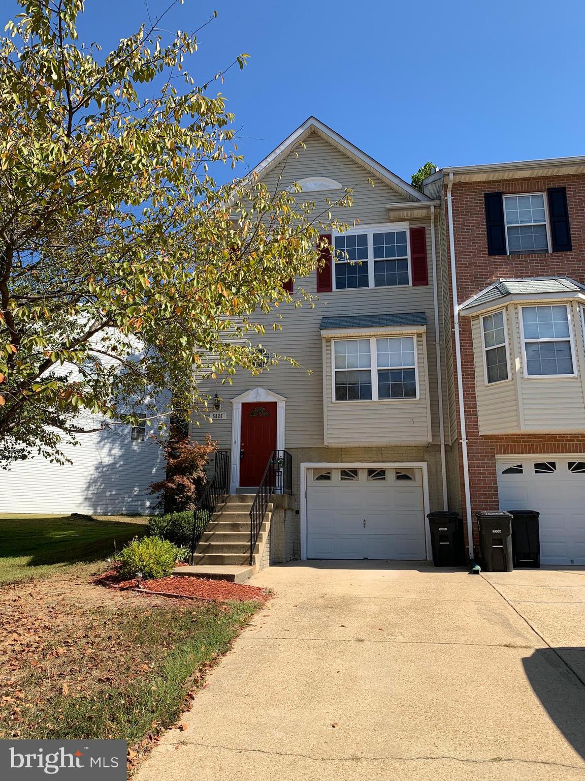 BRINKLEY PARK TOWN - Residential