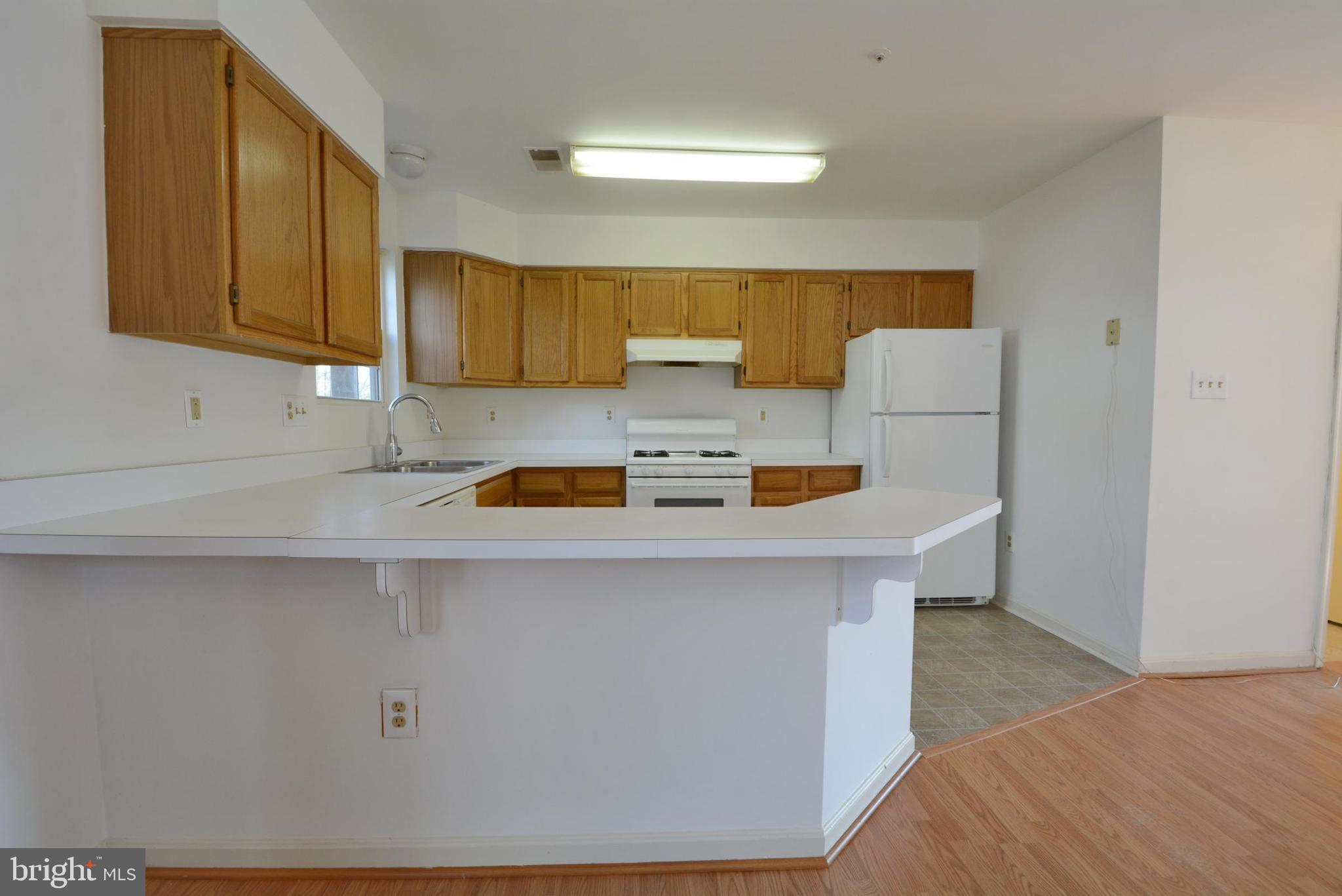 BRINKLEY PARK TOWN - Residential