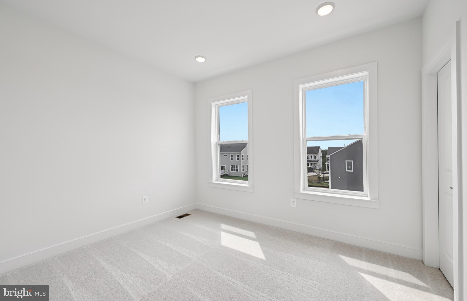 CABIN BRANCH - Residential