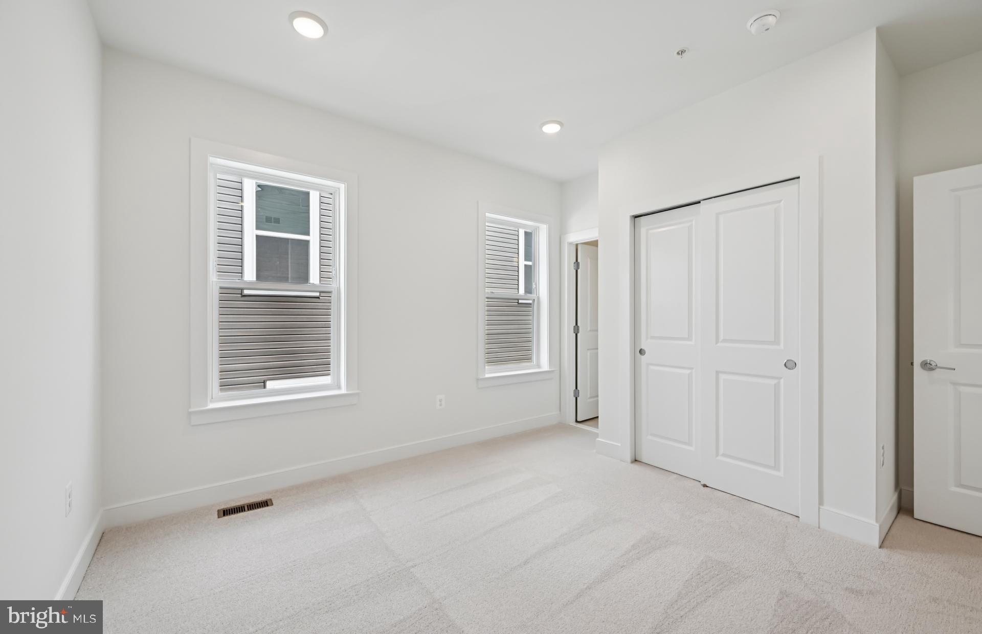 CABIN BRANCH - Residential